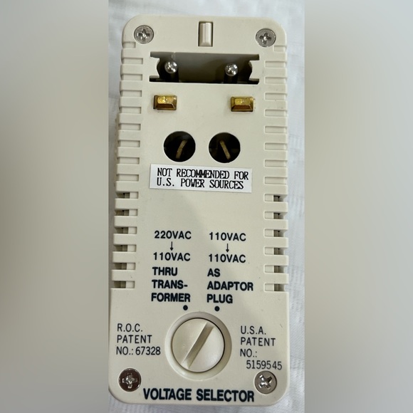 Eddie Bauer 🆕 Foreign/Travel Voltage Converter - Picture 4 of 4